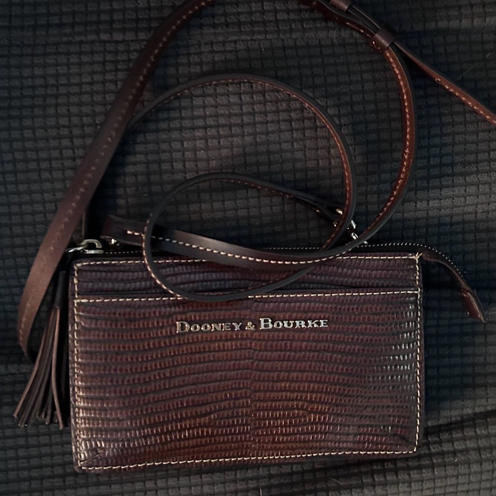 NWT Dooney & Bourke Brown Crossbody Bag